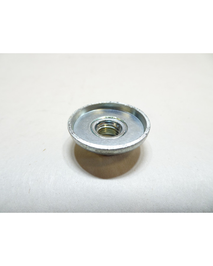 Piaggio NRG, mutter till gaffelben