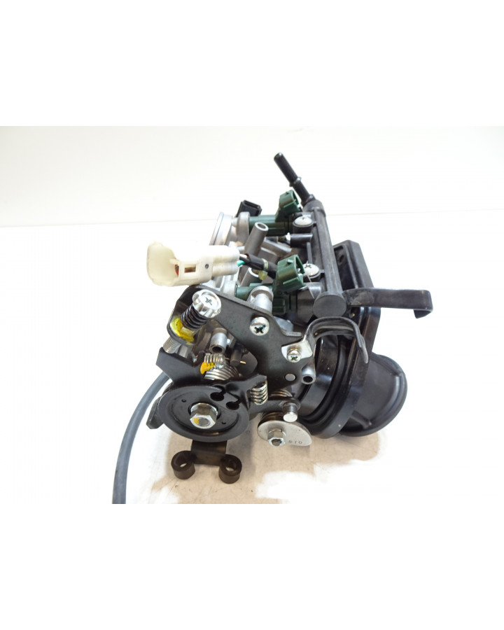 Kawasaki ER-6N, gasspjäll/insprut