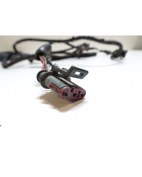 Aixam S9, kablage fram