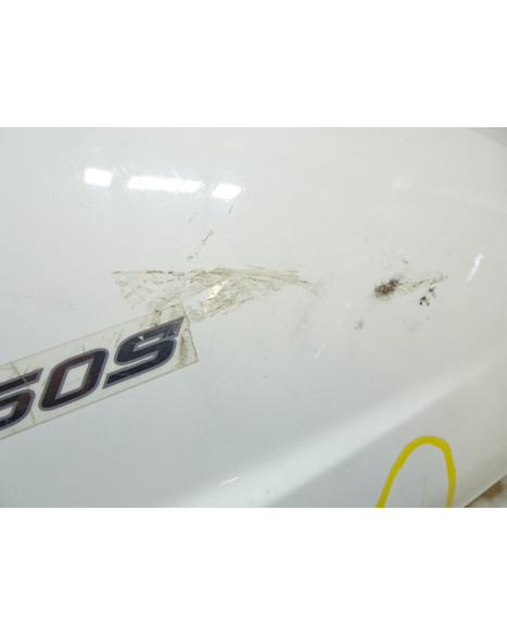 Sym Fiddle, bakre sidokåpa höger