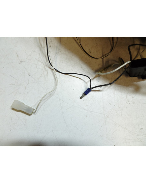 Bellier B8, framlykta höger