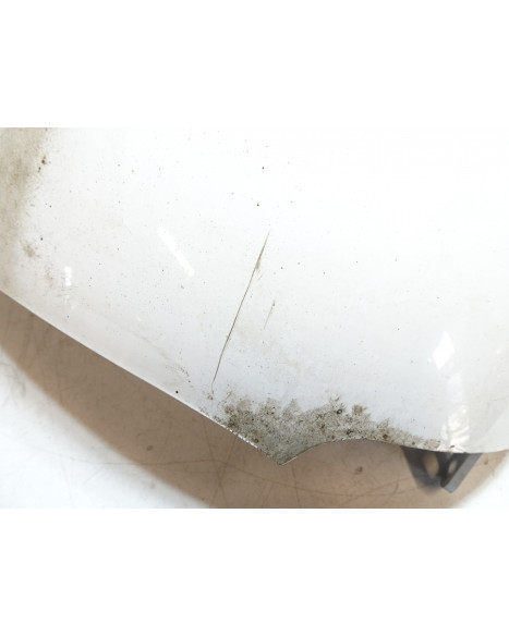 Sym Fiddle, undre frontkåpa