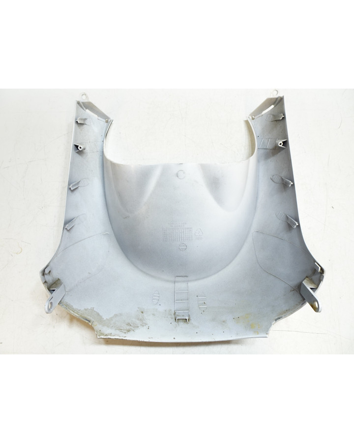 Sym Fiddle, undre frontkåpa