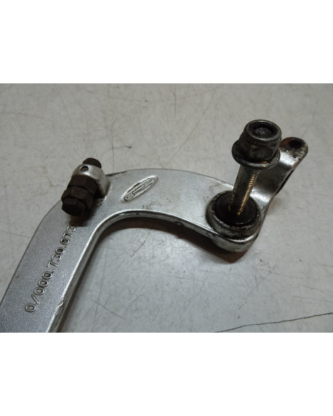 Rieju MRT, bromspedal