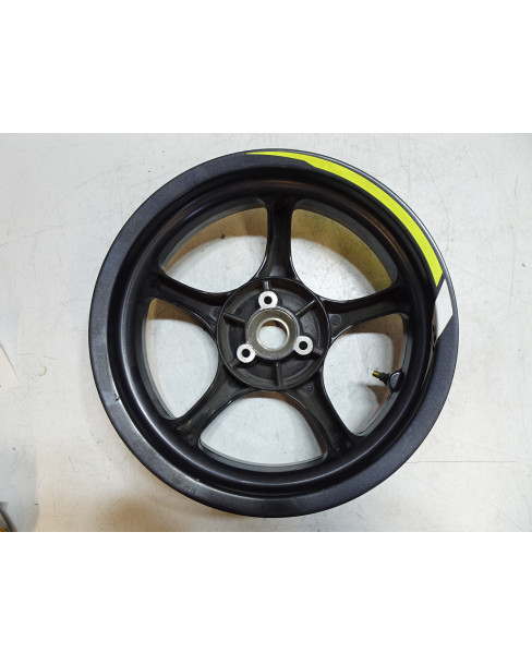 Yamaha Aerox, bakfälg 2