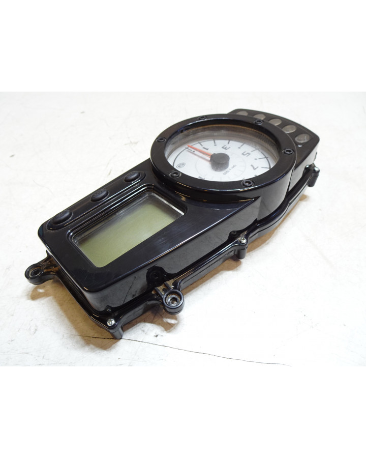 Piaggio NRG, hastighetsmätare