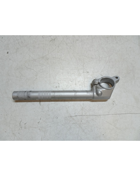 Yamaha YZF-R125, styre vänster 2