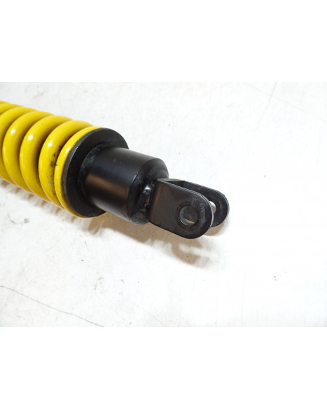 Yamaha YZF-R125, stötdämpare bak