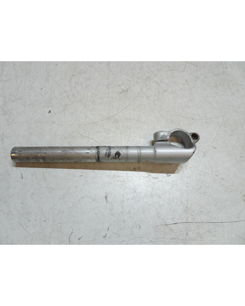 Yamaha YZF-R125, styre höger