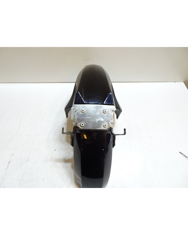 Yamaha YZF-R125, framskärm