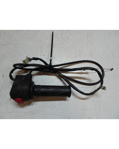 Yamaha YZF-R125, omkopplare med gashandtag höger