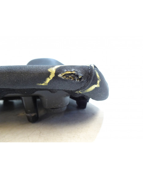 Yamaha YZF-R125, sadel