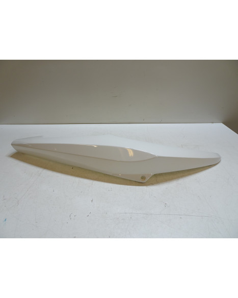 Piaggio NRG, bakre sidokåpa höger