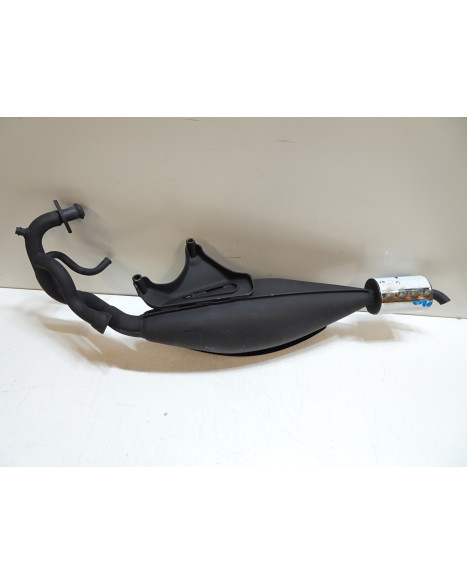 Gilera DNA, avgassystem