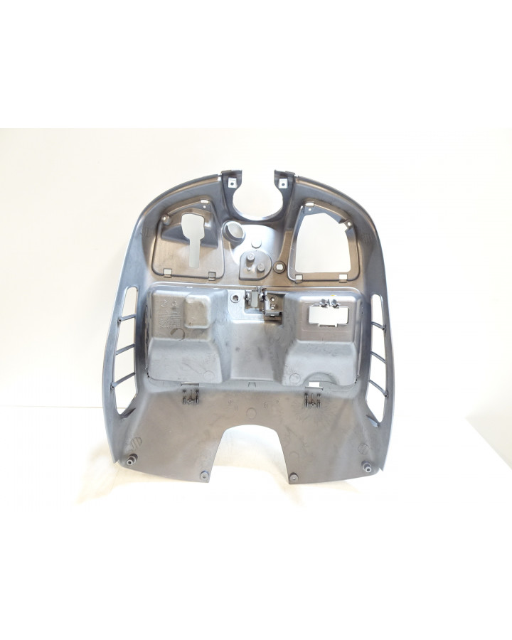 Vespa GTS 250, knäkåpa