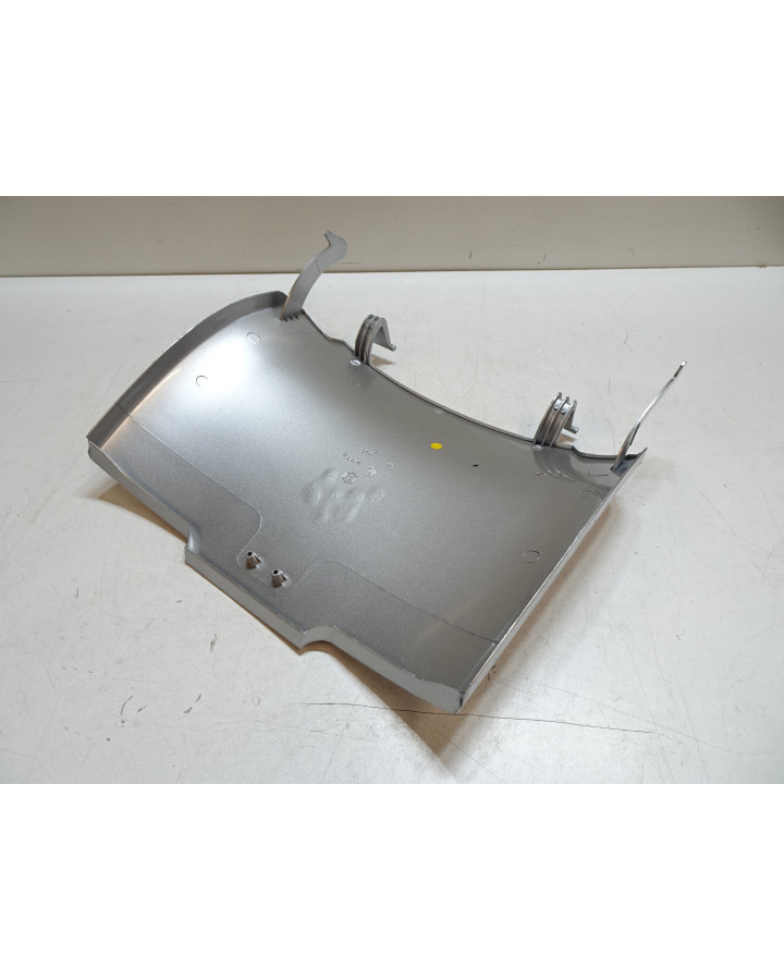 Vespa ET2/ET4, lucka handskfack