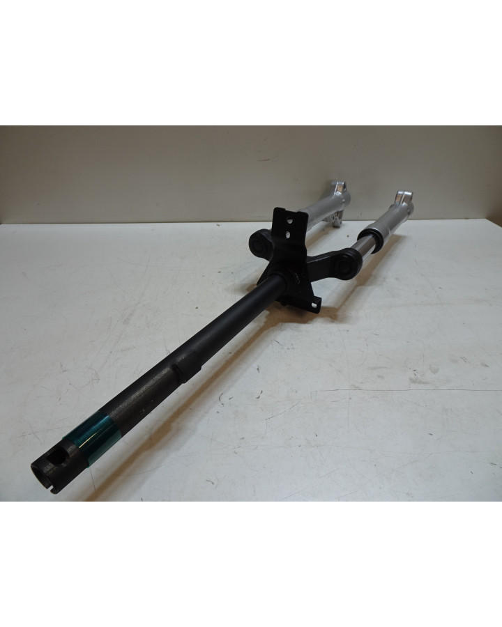 Piaggio Liberty, framgaffel