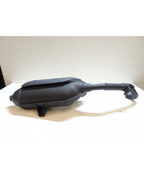 Gilera DNA 125, avgassystem 2