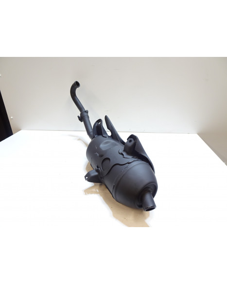 Gilera DNA 125, avgassystem