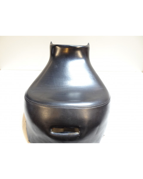 Honda VTX 1800, sadel 2