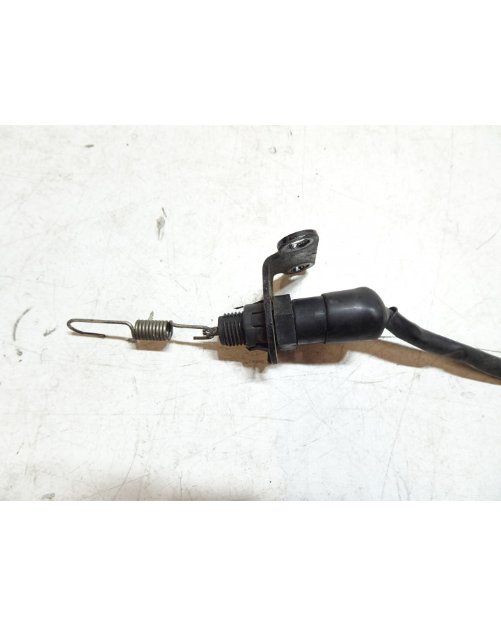 Kawasaki GPZ 750R, bromsljuskontakt bak