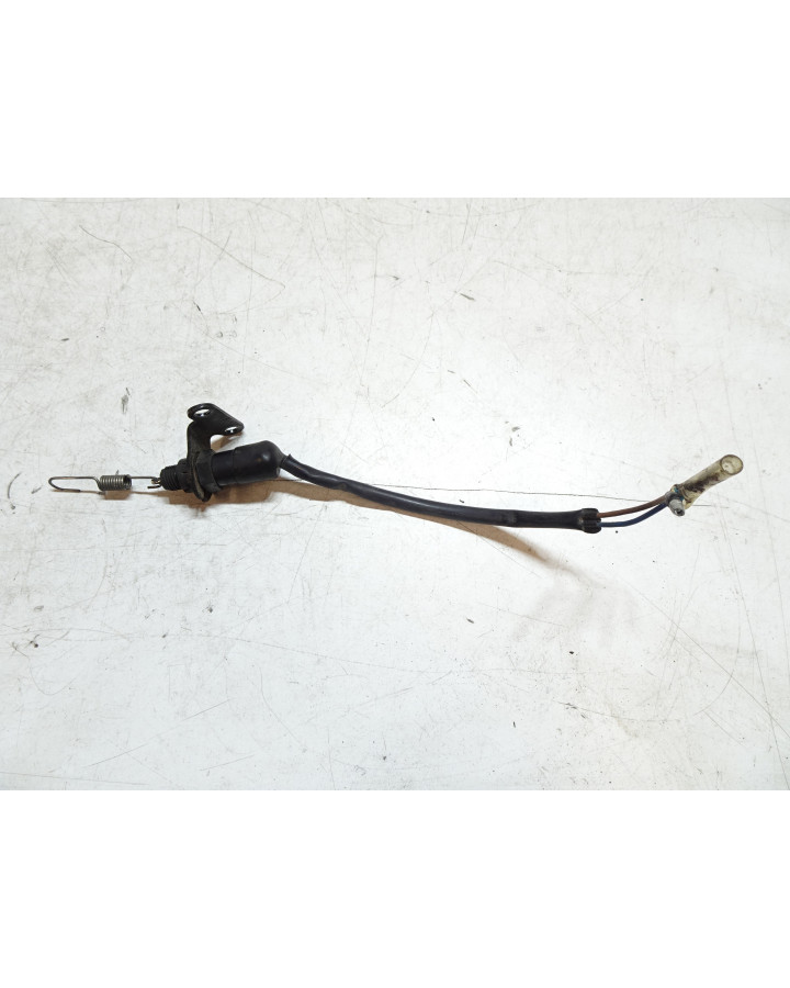 Kawasaki GPZ 750R, bromsljuskontakt bak