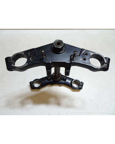 Kawasaki GPZ 750R, styrkrona