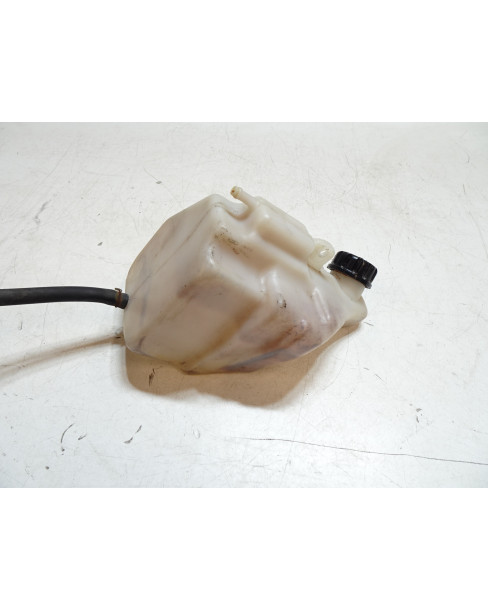 Kawasaki GPZ 750R, expansionskärl 2