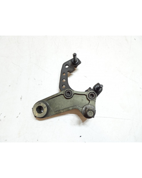 Kawasaki GPZ 750R, bromsokshållare bak