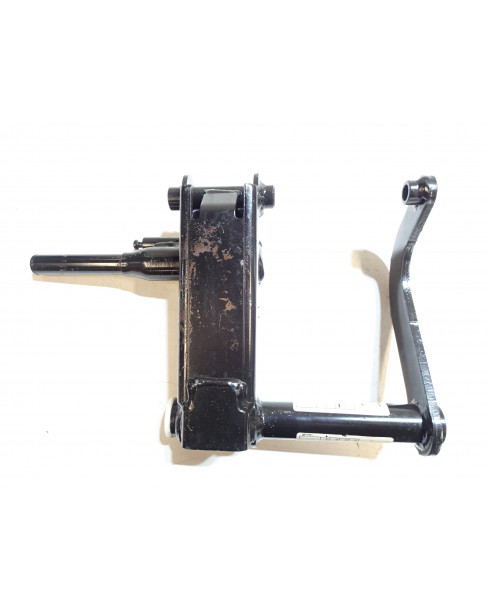 Vespa GT 200, svingarm 2