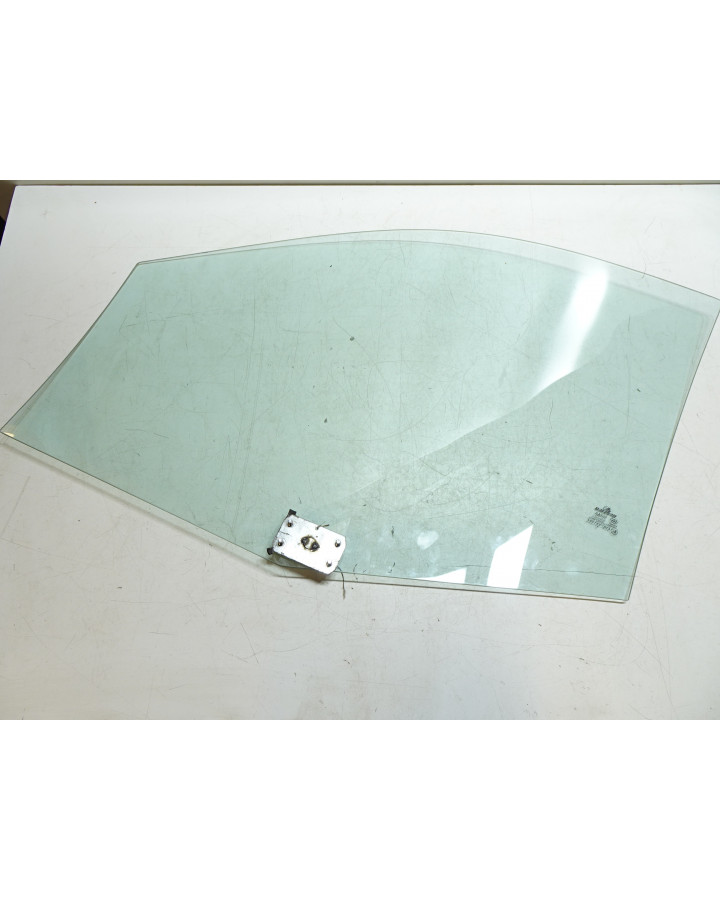 Bellier Jade, sidoruta höger