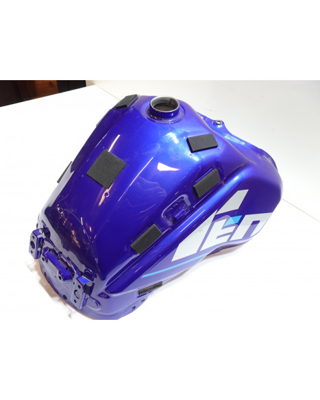 Yamaha Tenere 700, bränsletank