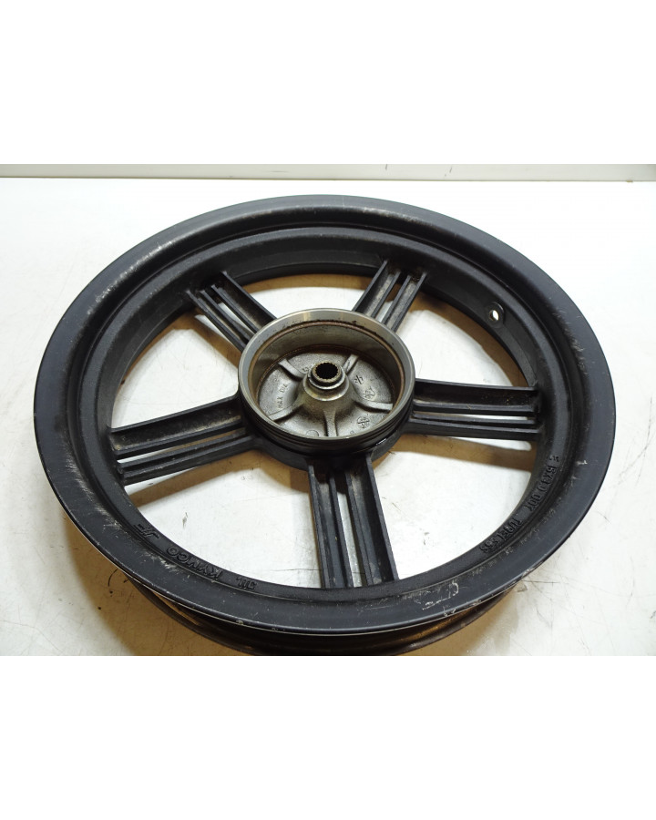 Kymco Super 8, bakfälg