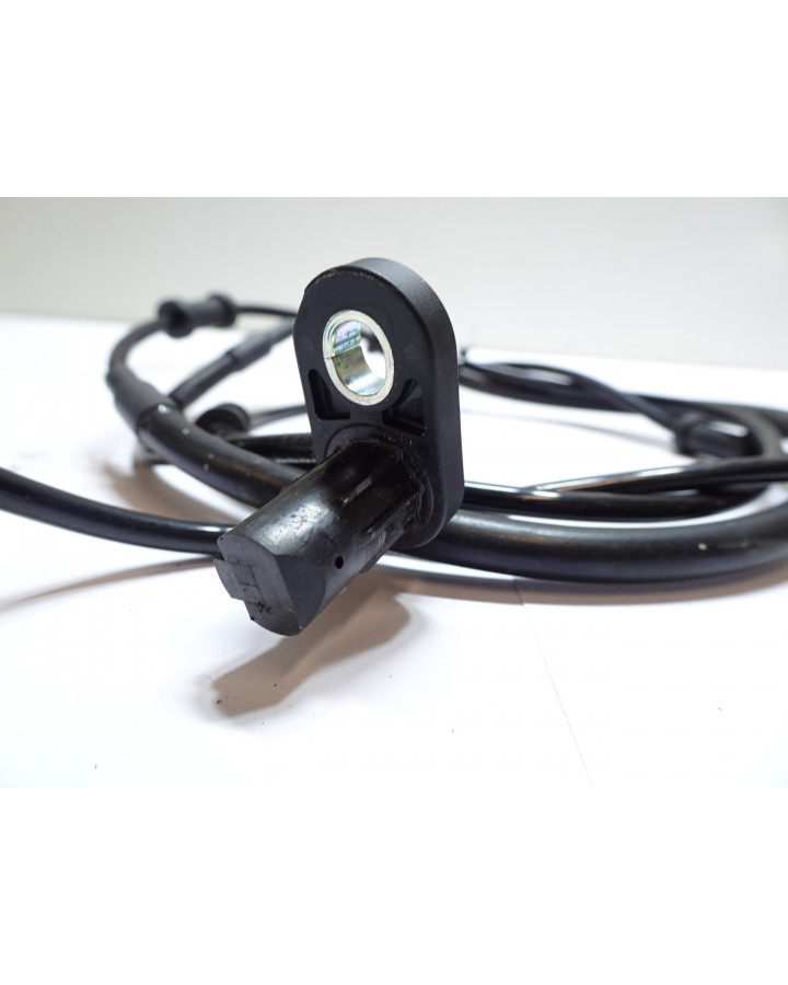 Yamaha Tenere 700, ABS-givare fram