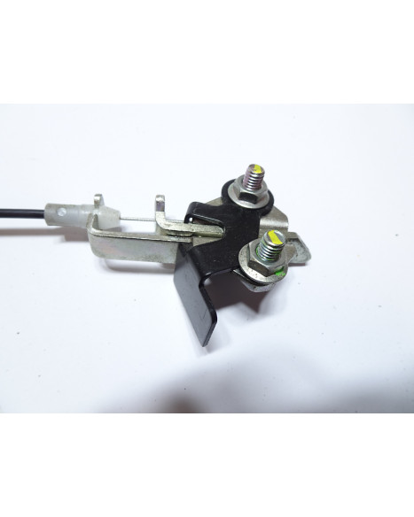 Yamaha Tenere 700, sadellås med vajer