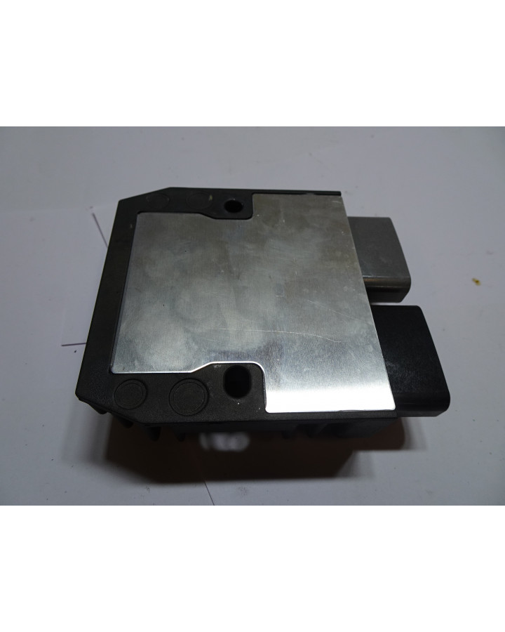 Yamaha Tenere 700, voltregulator