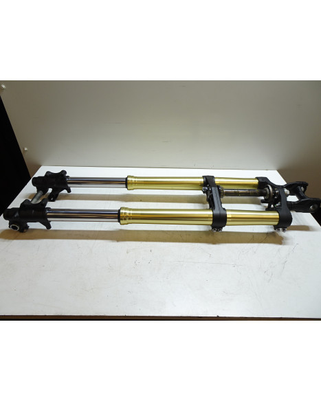 Yamaha Tenere 700, framgaffel