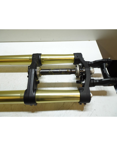 Yamaha Tenere 700, framgaffel