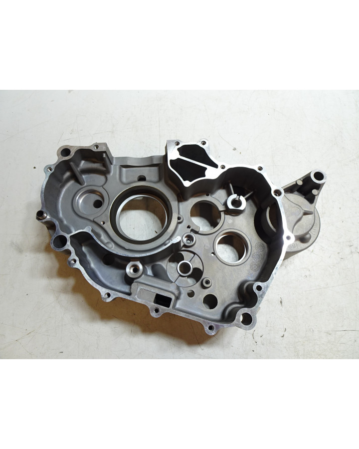 Adly ATV, motorblock höger