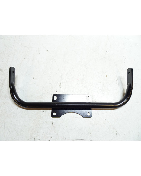 Adly ATV, främre stötfångare