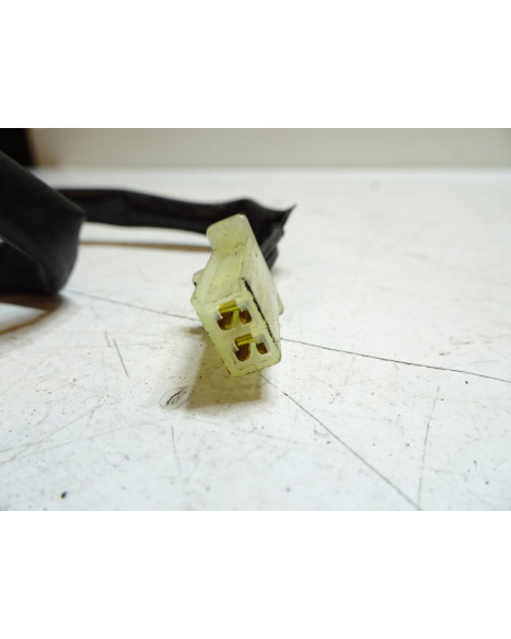 Honda XRV750 Africa Twin, bromsljuskontakt bak