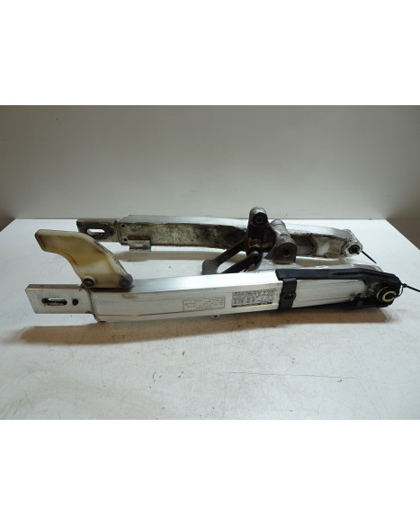 Honda XRV750 Africa Twin, sving