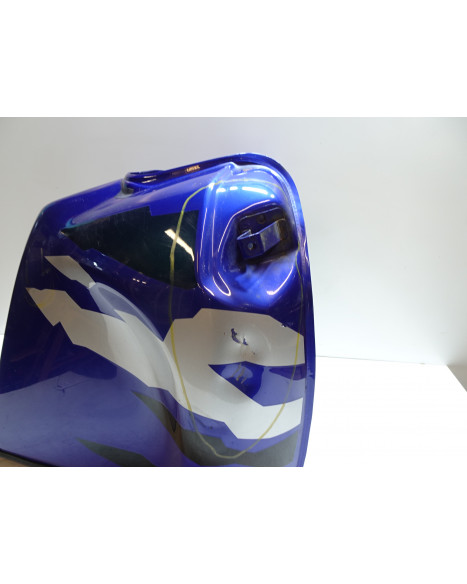 Honda XRV750 Africa Twin, bränsletank