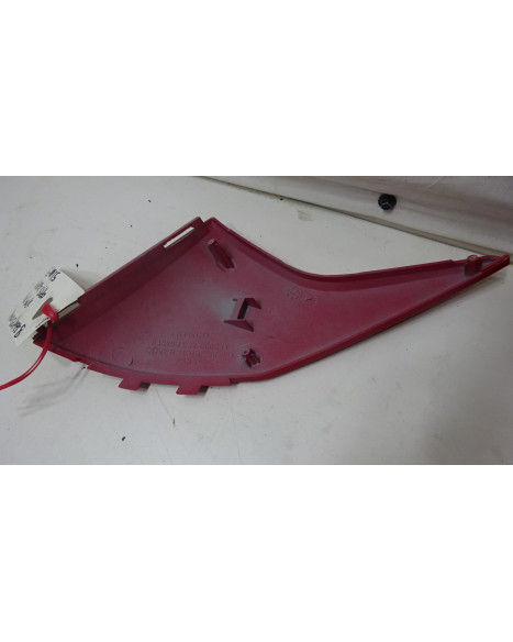 Kymco Super 8, sidokåpa bak vänster