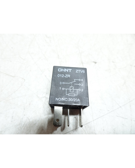 Peugeot Speedfight 4, relä