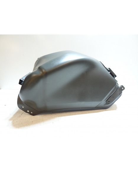 Yamaha Tracer 900, bränsletank