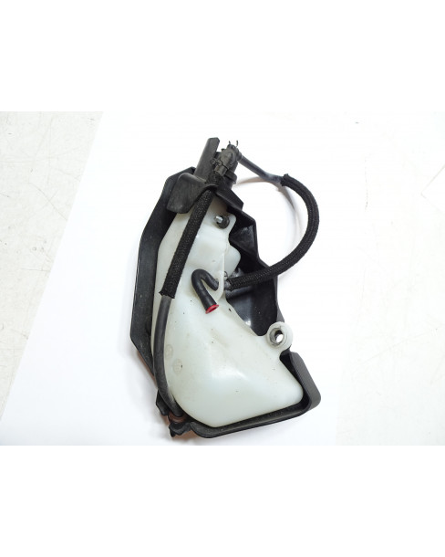 Yamaha Tracer 900, expansionskärl 2