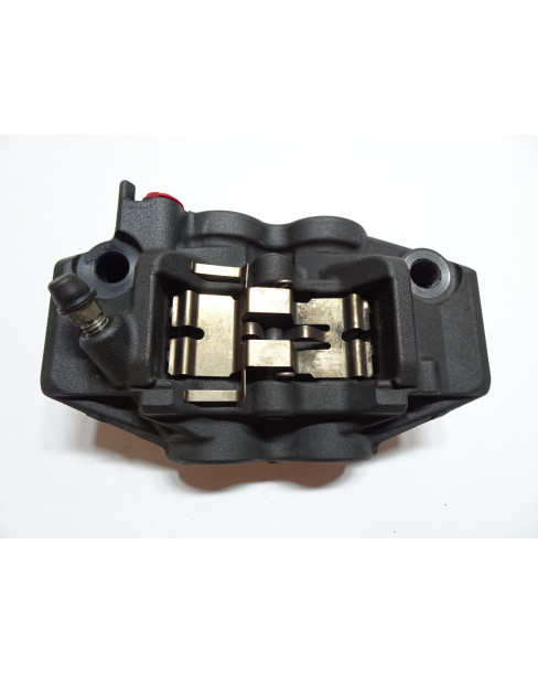 Yamaha Tracer 900, bromsok höger fram 2