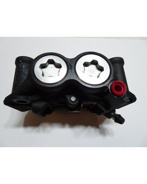 Yamaha Tracer 900, bromsok vänster fram