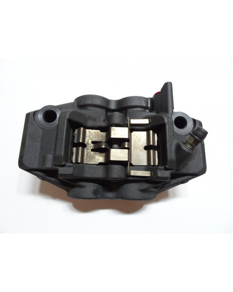 Yamaha Tracer 900, bromsok vänster fram